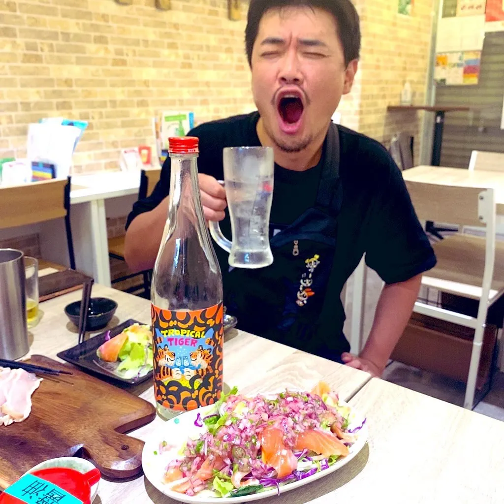 今宵は、シンプルな常連さんのお誕生日おめでとう会を開催しまし...