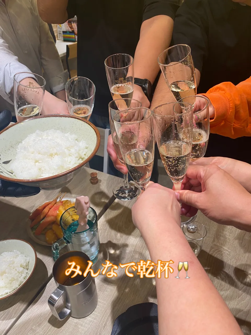 昨日、フォロワーさんが結婚記念日のお祝いをしてくださりました...